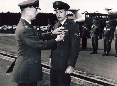 A1C Franklin Vinson Awarded AF Commendation Medal